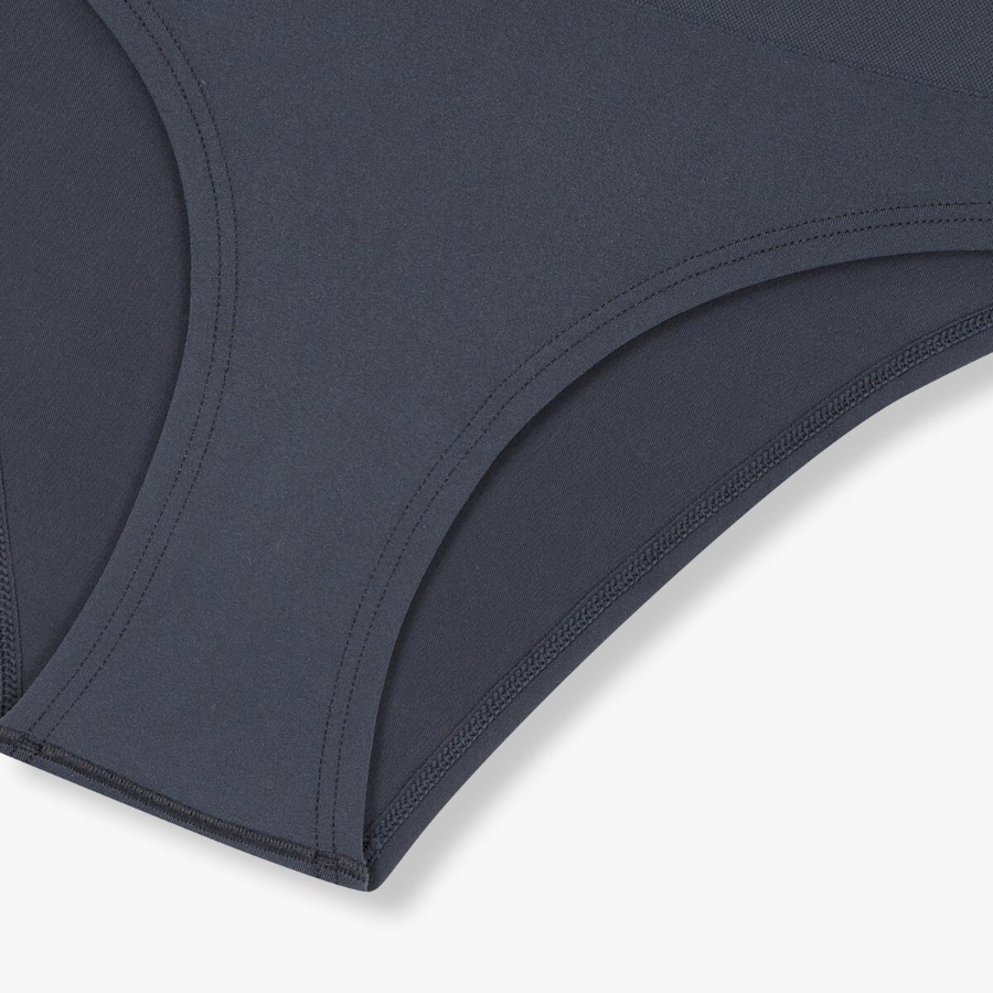 JAJU 720-Degree Stretch Seamless Bikini Panty (Charcoal) — комфорт без границ