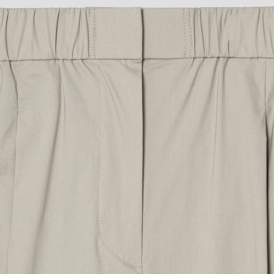 KUHO [Summer Icon Slacks] [Golf] Daily Use Tapered Tuck Pants – Beige