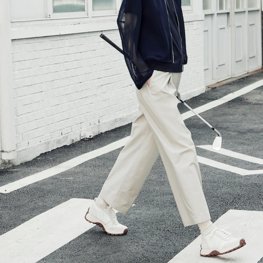 KUHO [Summer Icon Slacks] [Golf] Daily Use Tapered Tuck Pants – Beige