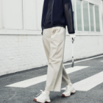 KUHO [Summer Icon Slacks] [Golf] Daily Use Tapered Tuck Pants – Beige