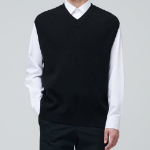 Lambswool V-Neck Knit Vest – Black