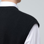 Lambswool V-Neck Knit Vest – Black