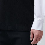 Lambswool V-Neck Knit Vest – Black