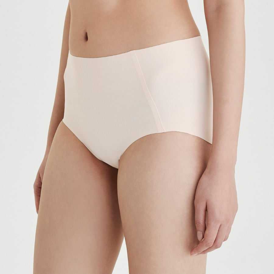 JAJU Perfect No-Line High-Rise Panty (Beige) — идеальное сочетание комфорта и незаметности