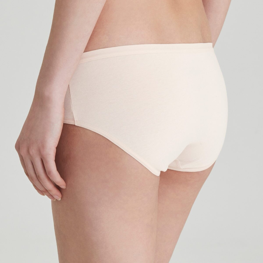 JAJU 720-Degree Stretch Cotton Hip Hugger Panty (Beige) — комфорт и идеальная посадка в каждом движении