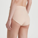 JAJU Support No-Line High-Rise Panty (Beige) — поддержка и невидимость под одеждой