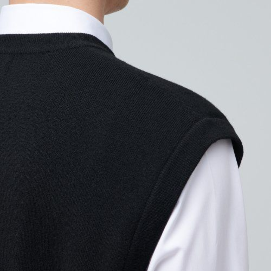 Lambswool V-Neck Knit Vest – Black