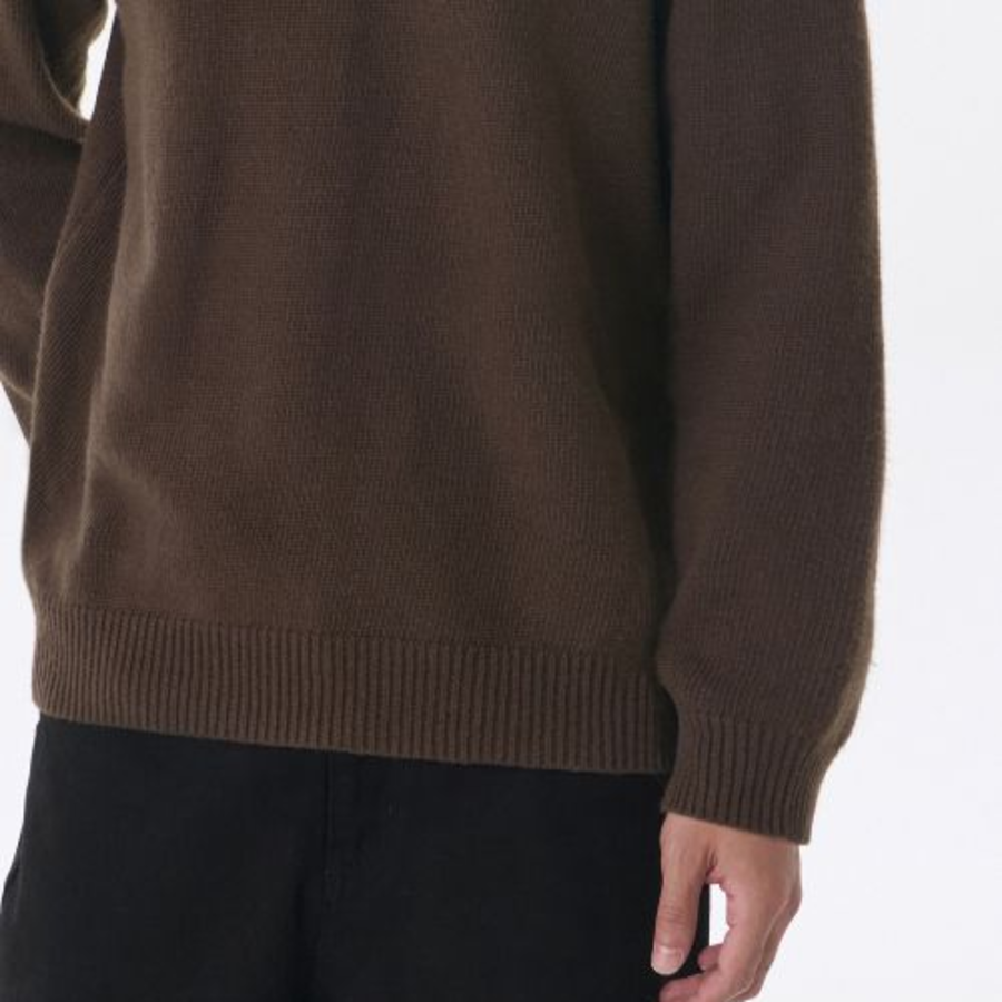 Essential Crew Neck Knit [Brown]
