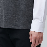 Lambswool V-Neck Knit Vest [Medium Grey]