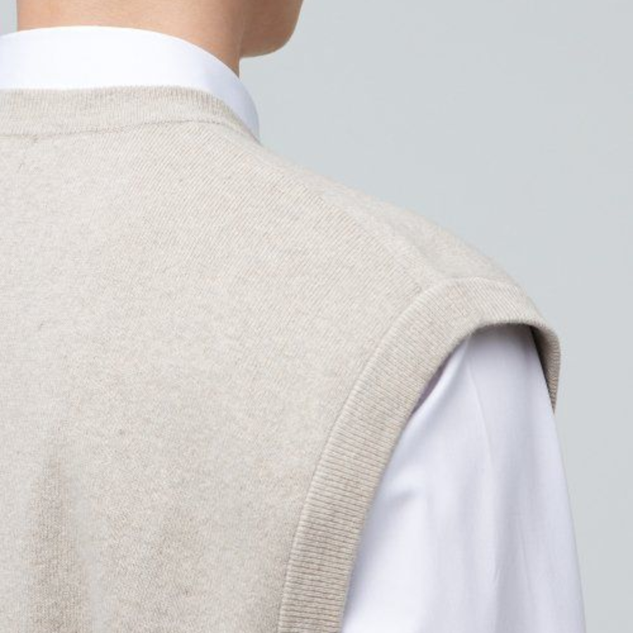 Lambswool V-Neck Knit Vest [Mushroom]