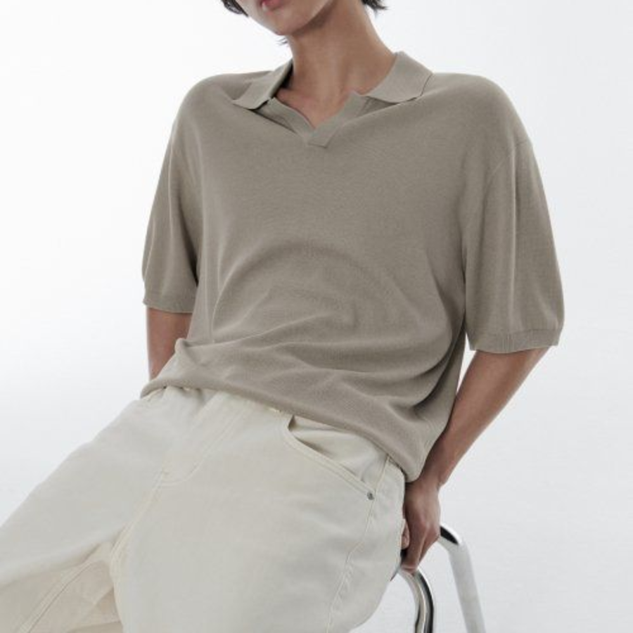 Cool Touch Slit Neck Knitted Polo Shirt [Grayish Beige]