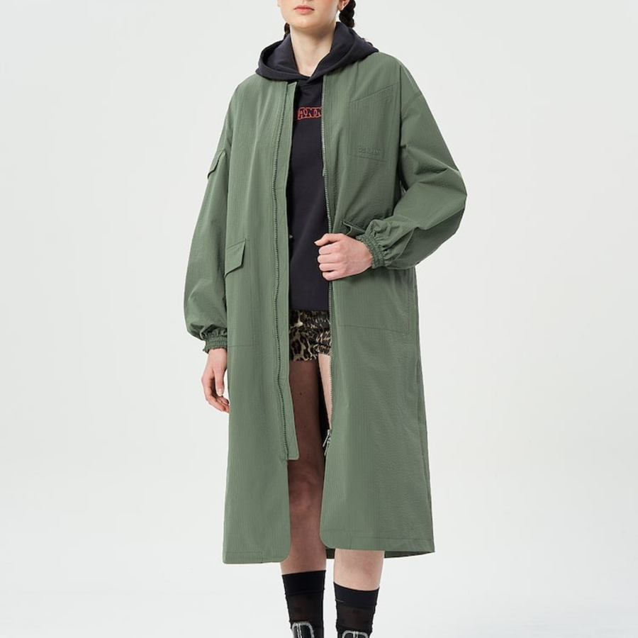 GANNI Tech Seersucker Oversized Shell Coat – Beetle