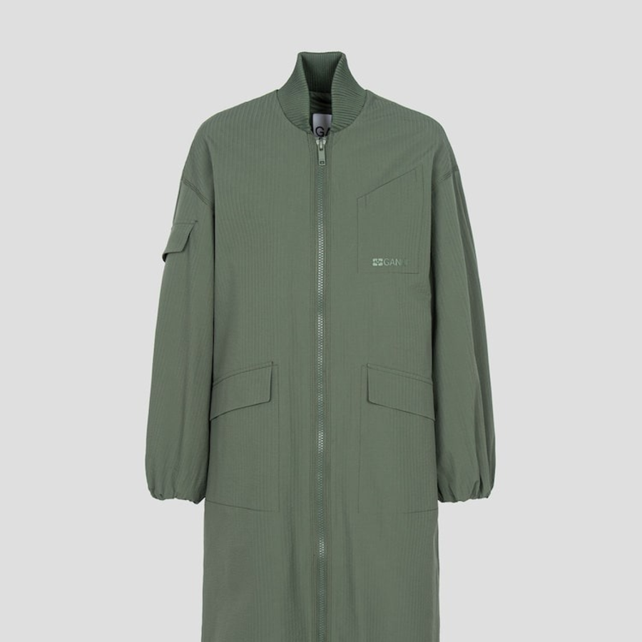 GANNI Tech Seersucker Oversized Shell Coat – Beetle