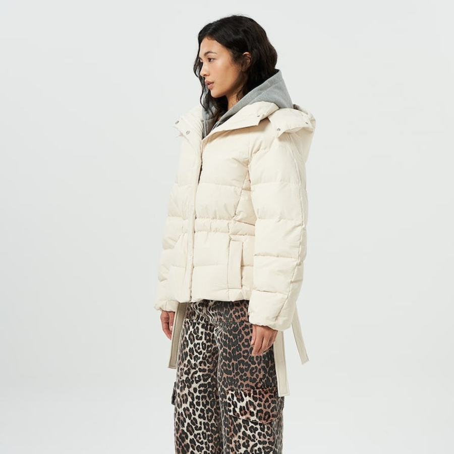 GANNI Nylon Tech Puffer Short Jacket – Tofu