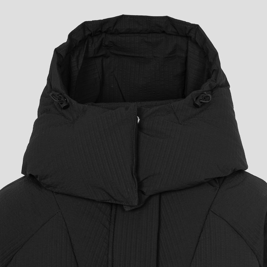 GANNI Tech Seersucker Oversized Puffer Jacket – Black