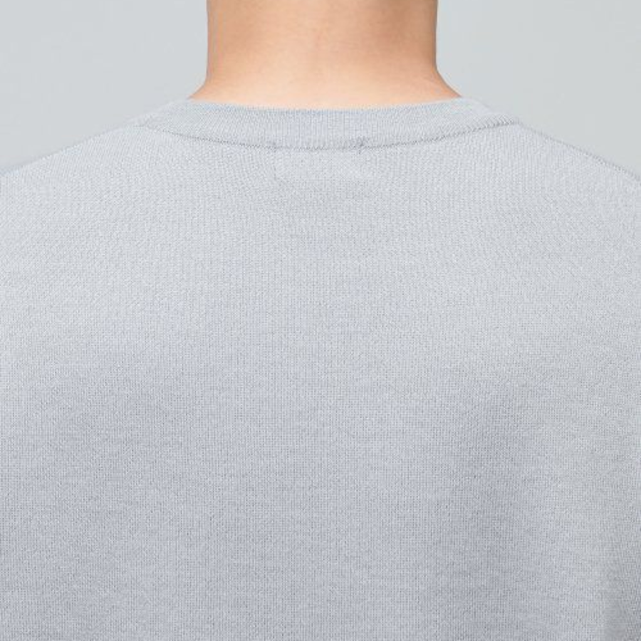 Minimal Crew Neck Knit — Light Grey