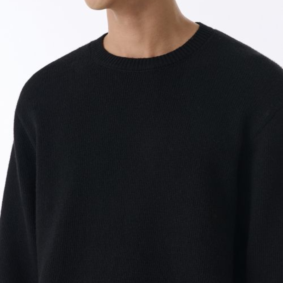 Essential Crew Neck Knit — Black