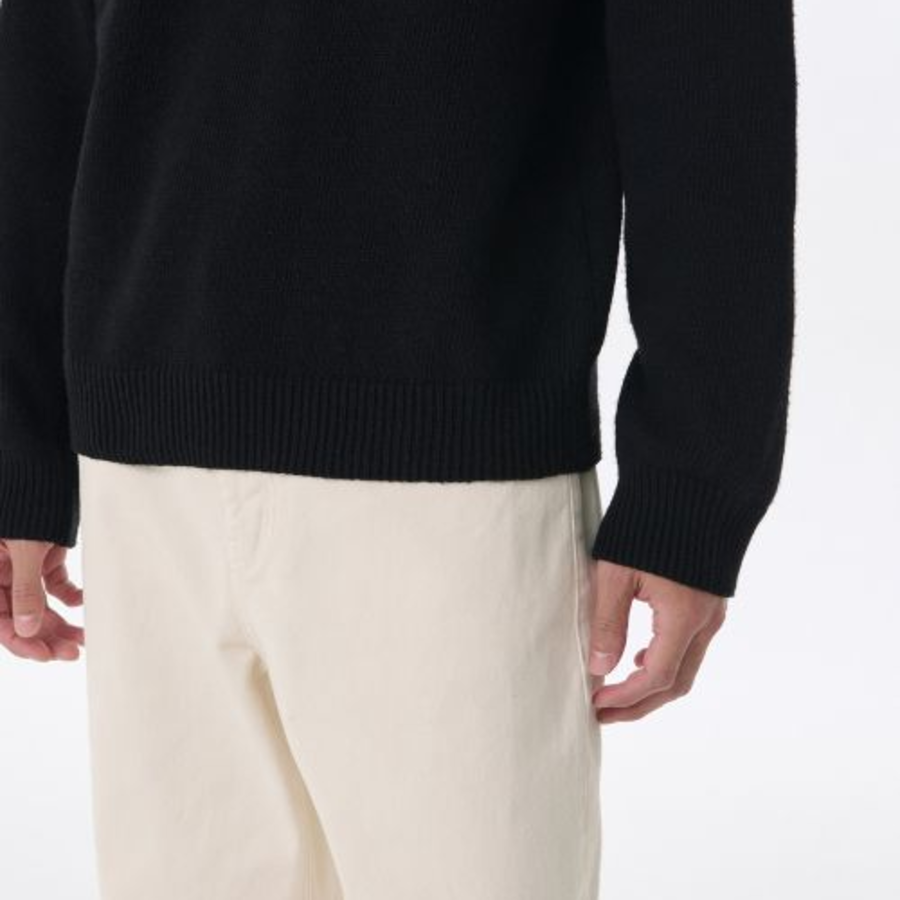 Essential Crew Neck Knit — Black