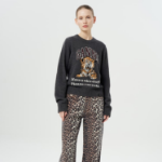 GANNI Graphic Wool Mix Tiger Crewneck – Ash
