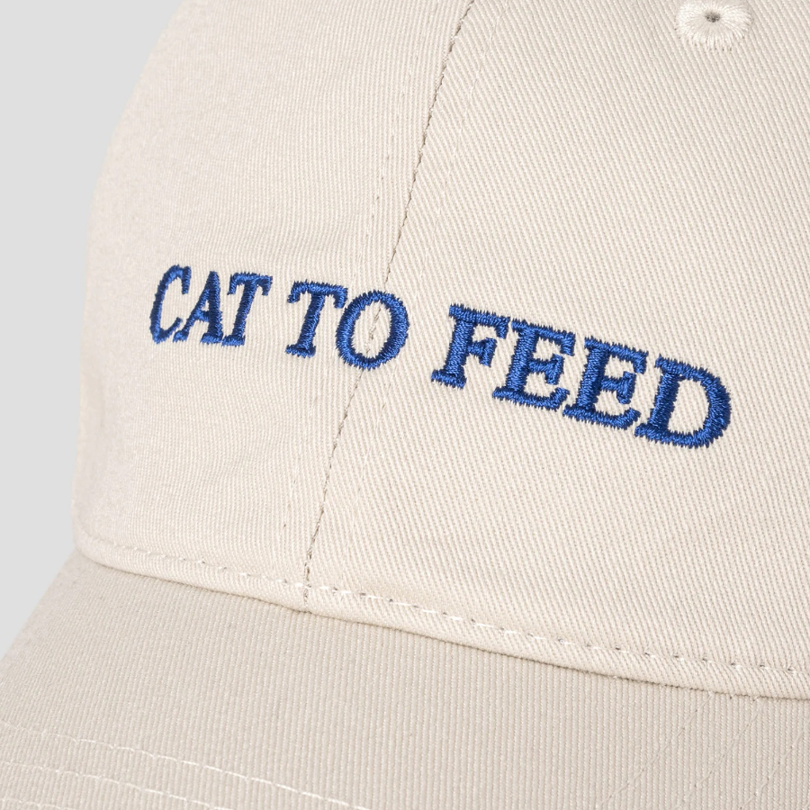 10 CORSO COMO – кепка Cat To Feed Hat (Beige + Blue Embroidery)