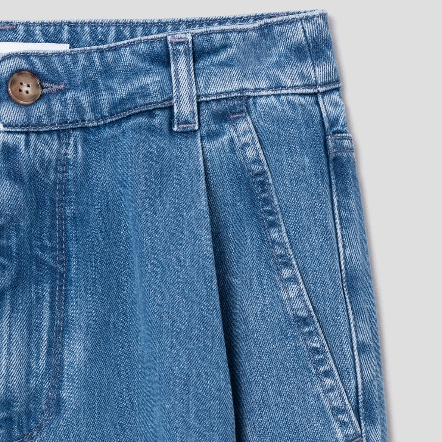 Maison Kitsune Women Pleated Denim Jeans - Light Stone Indigo