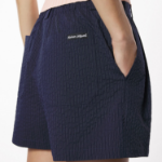 Maison Kitsune Women Casual Pleated Shorts - Navy
