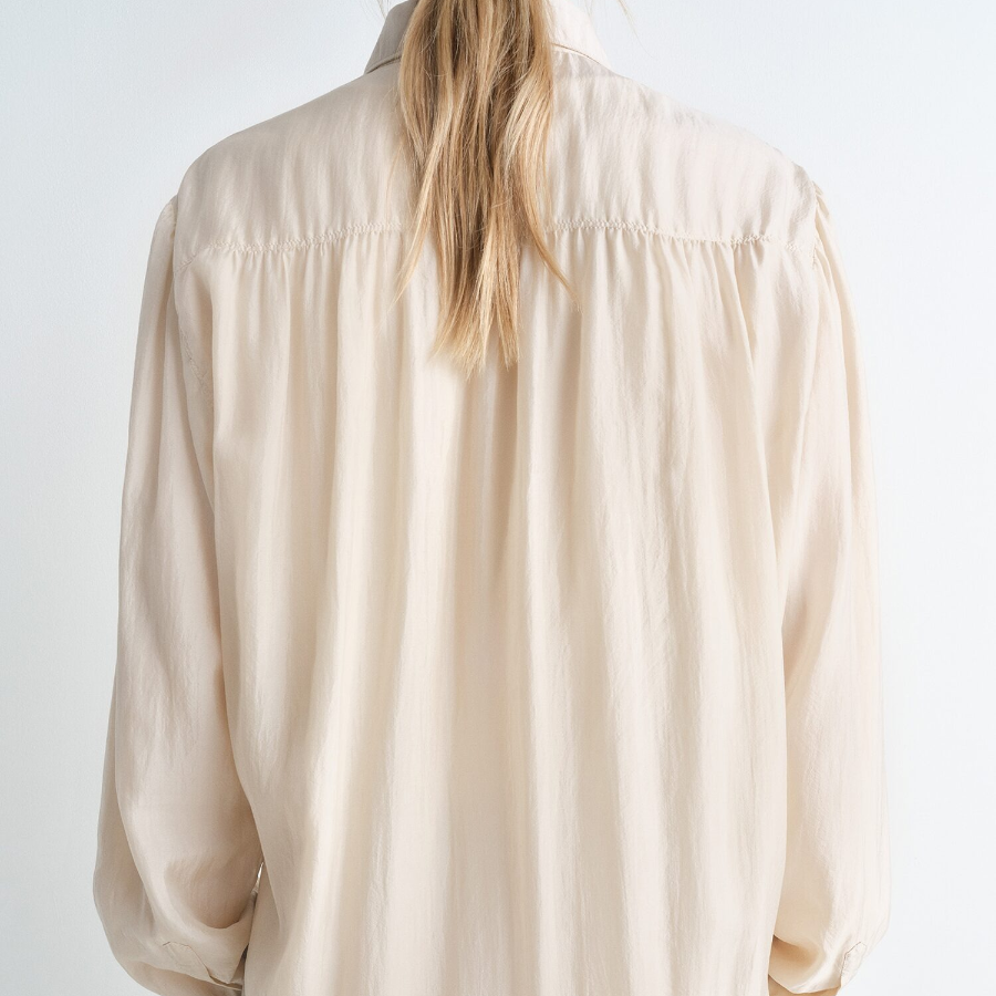 LEMAIRE – Light Pointed Collar Shirt