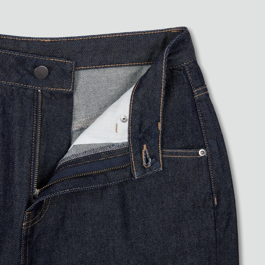 JAJU Denim Bermuda Pants (Navy) — универсальный деним в повседневной интерпретации