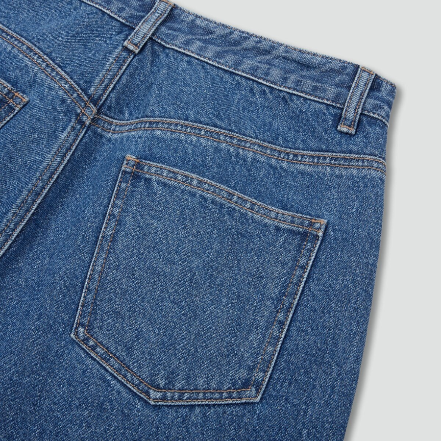 JAJU Denim Bermuda Pants (Blue) — лёгкий деним и расслабленный крой для летнего гардероба