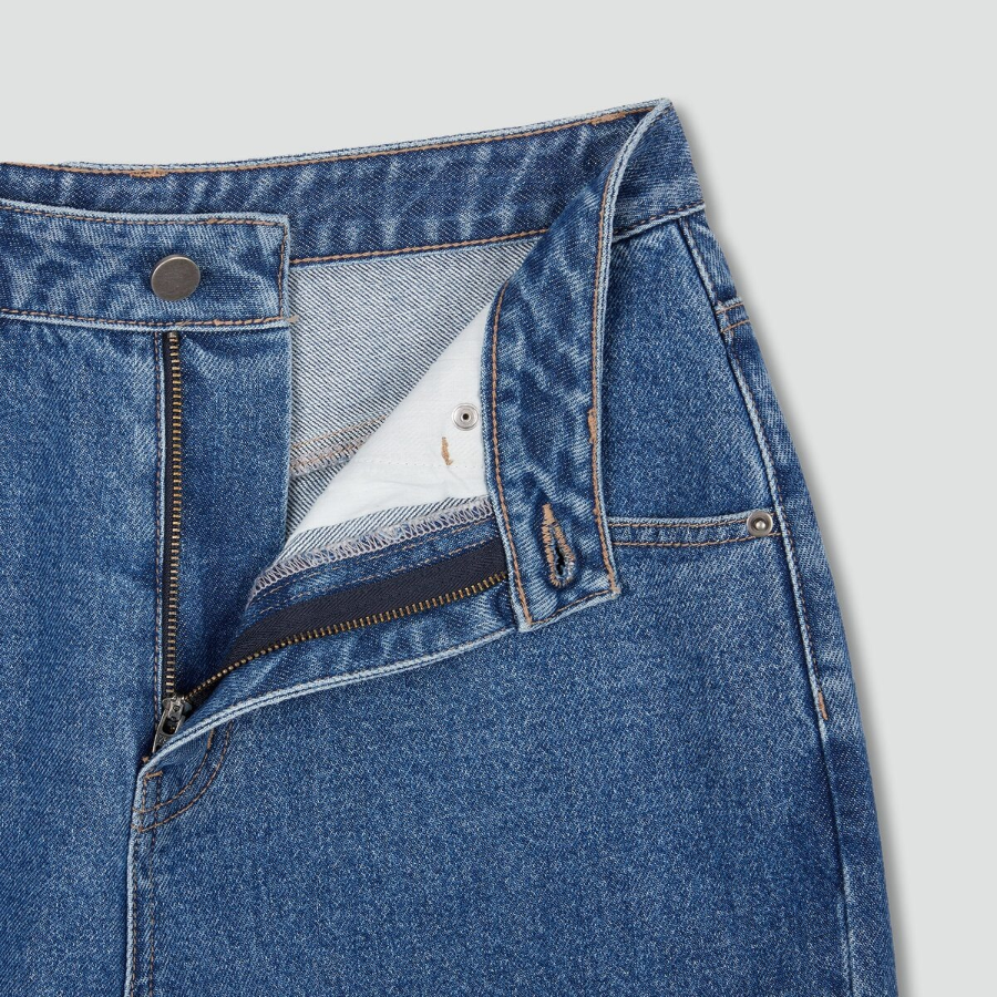 JAJU Denim Bermuda Pants (Blue) — лёгкий деним и расслабленный крой для летнего гардероба