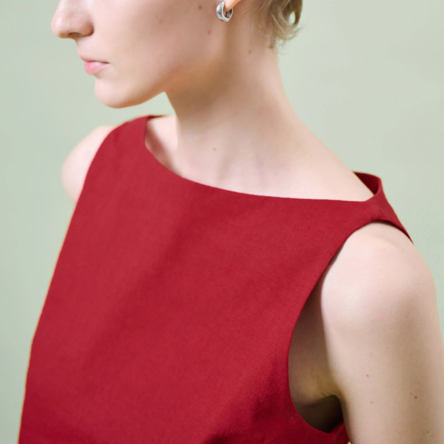 Theory Women Good Crunch Bateau Neck Top - Cherry