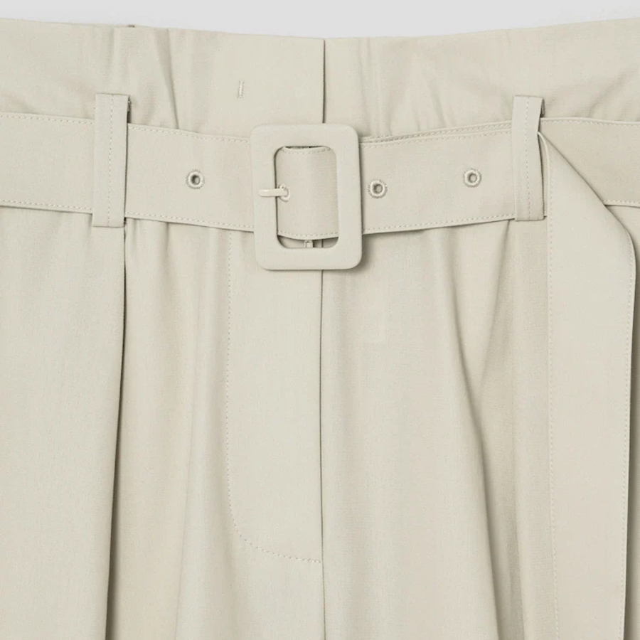 KUHO Cotton Belted Bermuda Pants - Beige