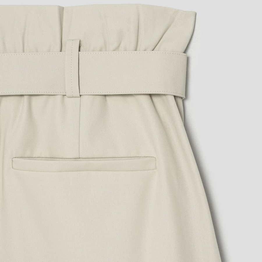 KUHO Cotton Belted Bermuda Pants - Beige