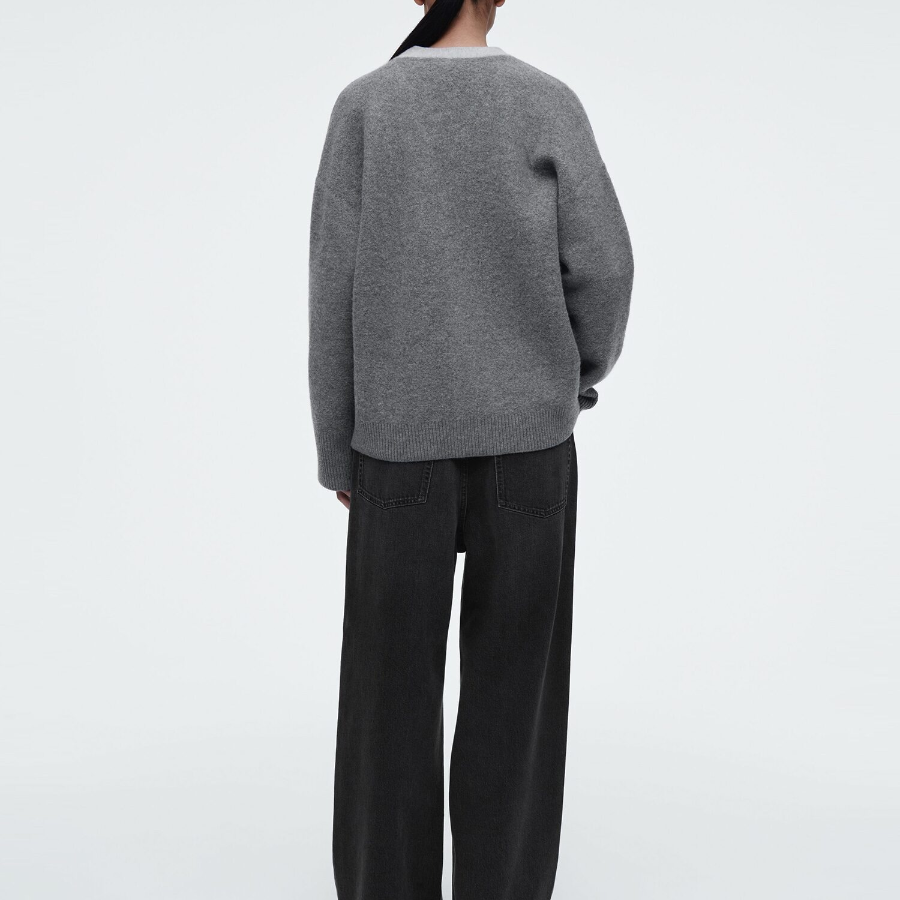 COS – Color Block Wool V-Neck Cardigan