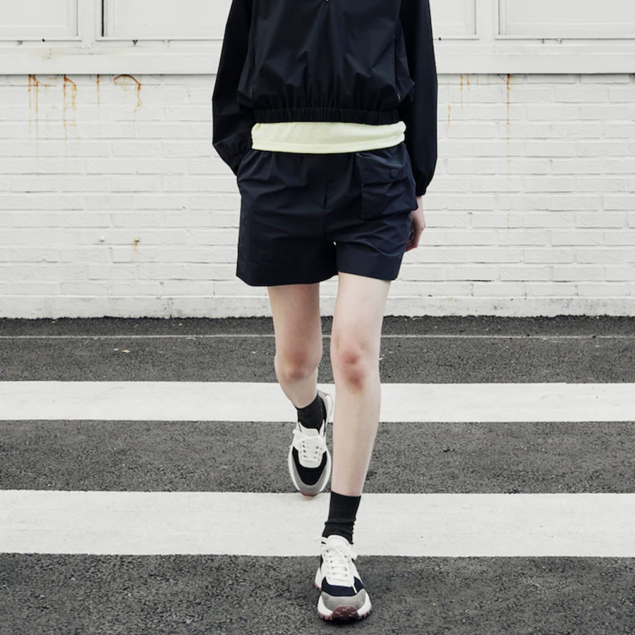 KUHO [Golf] Solid Pocket Detail Shorts - Navy