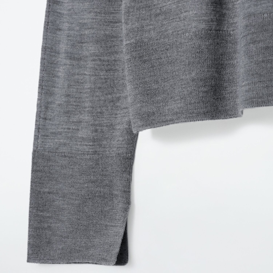 COS – Merino Wool V-Neck Sweater