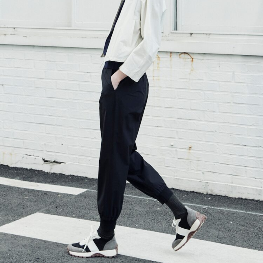 KUHO [Golf] Color Block Detail Jogger Pants - Black