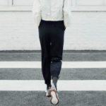 KUHO [Golf] Color Block Detail Jogger Pants - Black