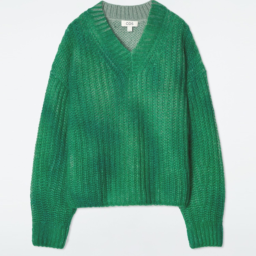 COS – Spray Effect Mohair V-Neck Sweater