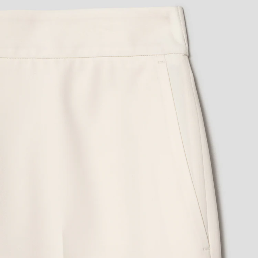 KUHO Capri Tapered Fit Pants - Ivory
