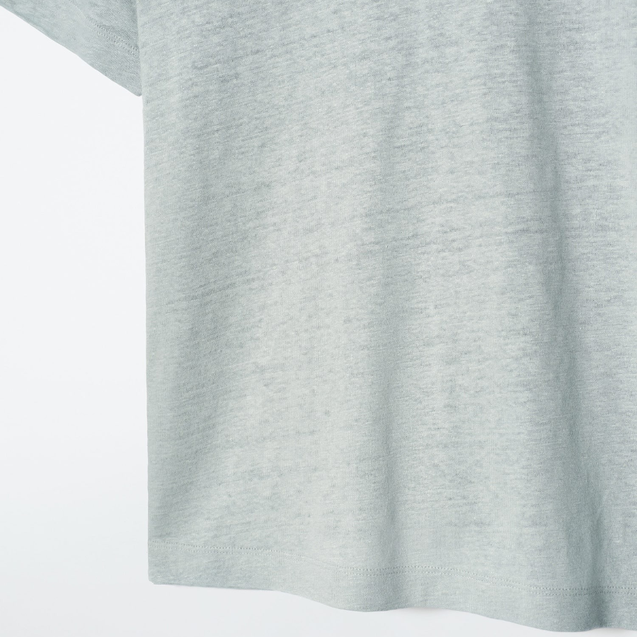 COS – Crewneck Linen T-Shirt