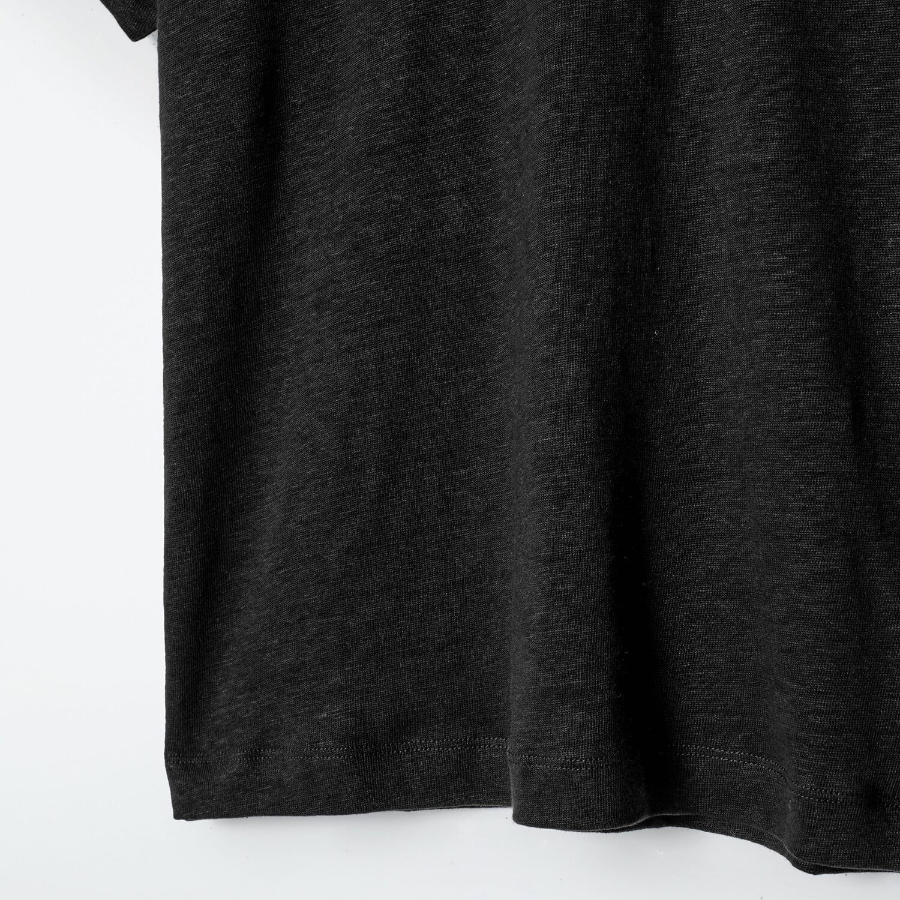 COS – Crewneck Linen T-Shirt
