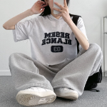 Resem Blance – укороченная худи-футболка с необработанным краем