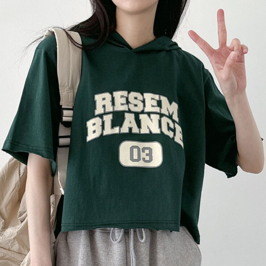 Resem Blance – укороченная худи-футболка с необработанным краем