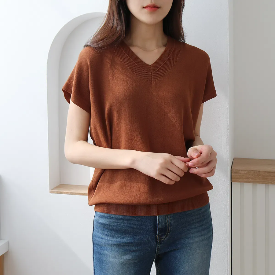 V-NECK SUMMER – Short Sleeve Cap-Sleeve Knit T-shirt