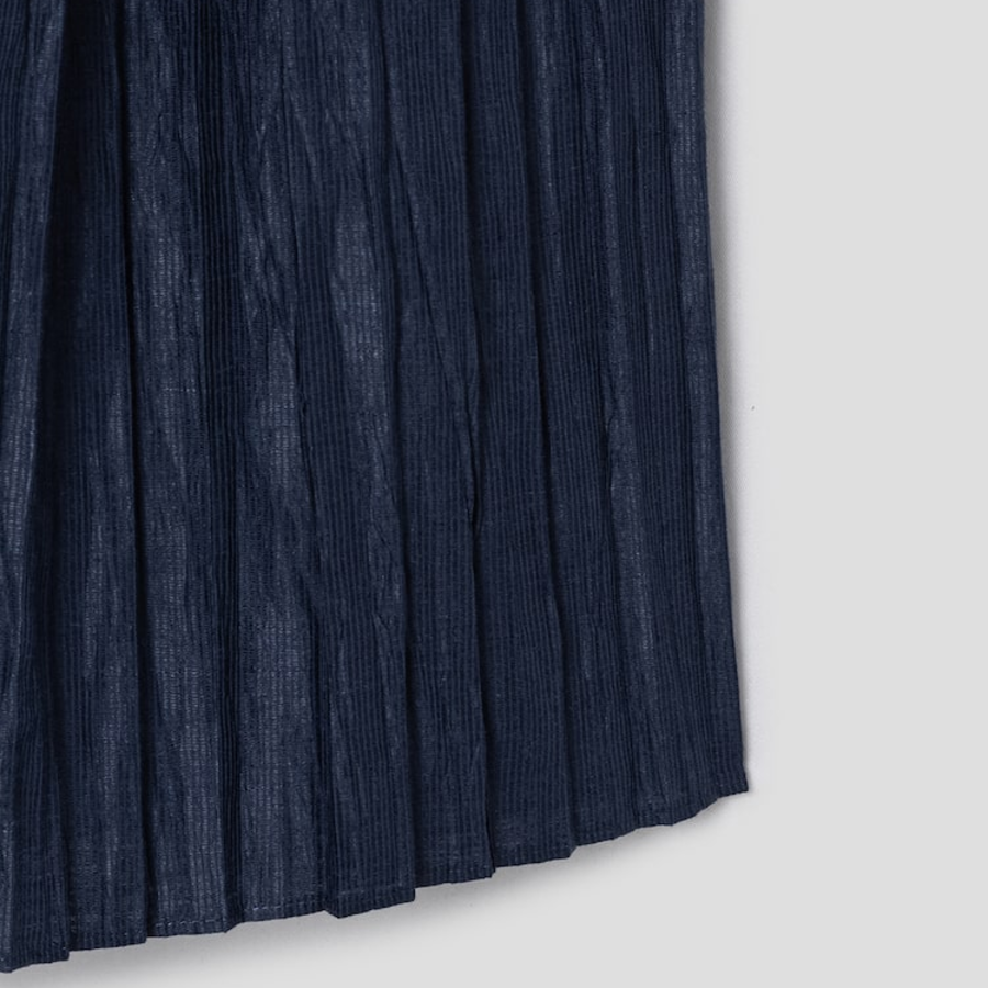 KUHO [Crease Series] Linen Blend Pleats Half-Sleeved Blouse – Navy