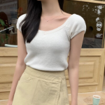 BELLA – Square Neck Raglan Cap Sleeve Knit