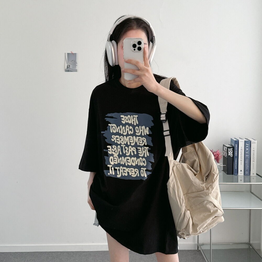 Remember Lettering Box T-Shirt