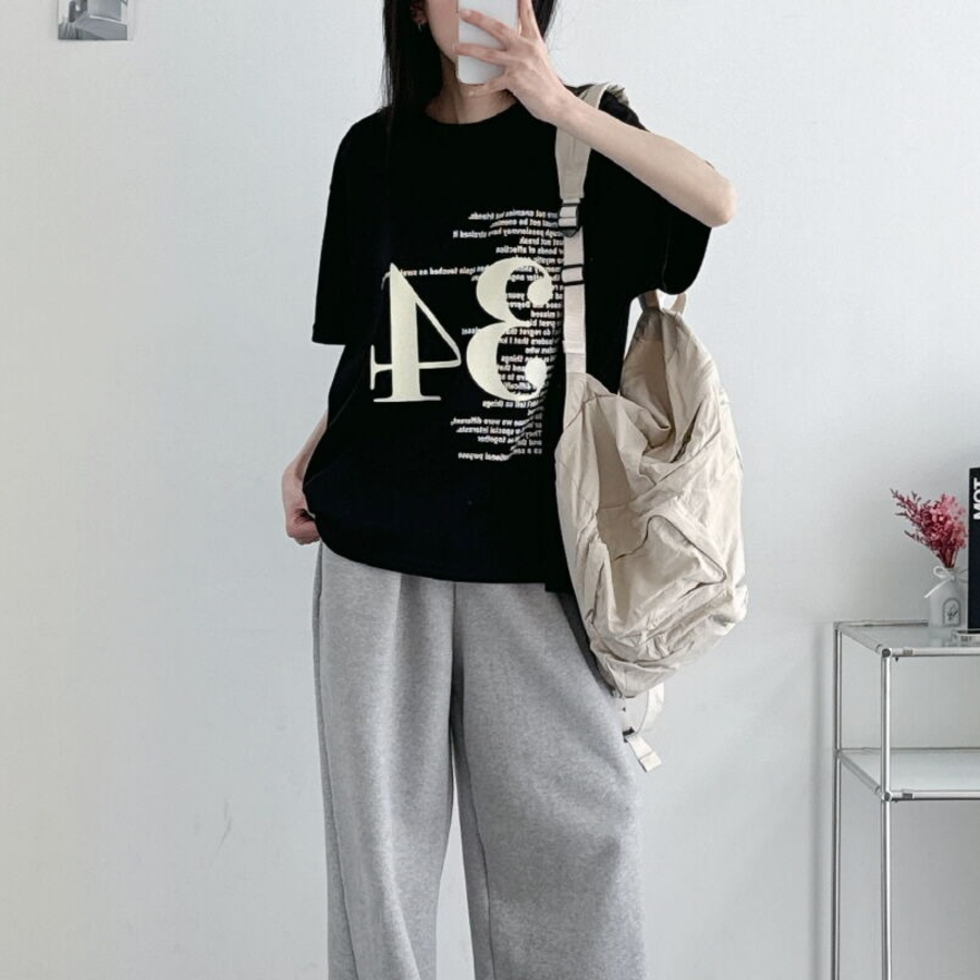 Loosefit 34 Lettering Boxy Short Sleeve T-Shirt