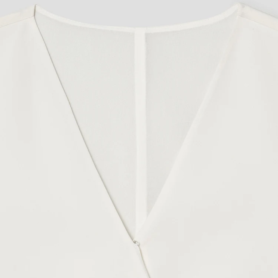 KUHO [Edit] Side Button Blouse - White